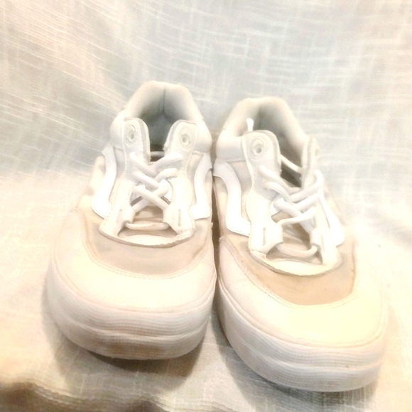 Vans Wayvee tennis shoes - Picture 2 of 6